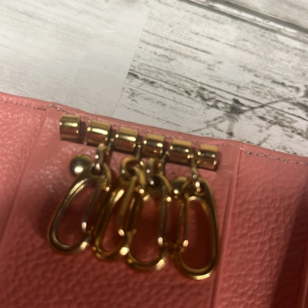 Samatha Thavasa Pink Key Case Key Holder